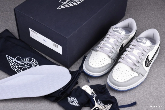 HYPE LOW JORDAN box) X CN8607-002 OG shoe DR (DR 1 0822